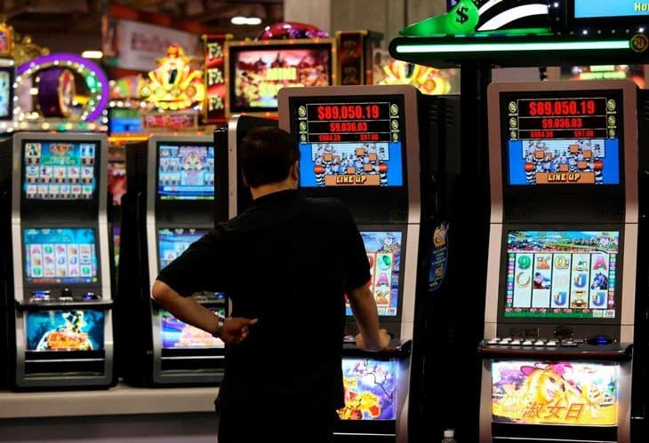 Как выбрать слот для игры в онлайн казино